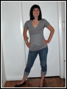 I think this picture was taken on the last day of BlogHer '12. I had bangs. And wore comfy clothes and shoes.