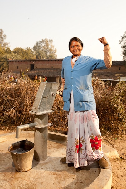 Ram Rati, the first female well mechanic in the state of Uttar Pradesh, India photo credit: Esther Havens